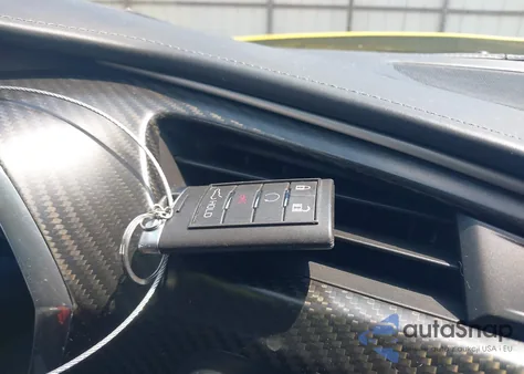 2015 Chevrolet Corvette Stingray Z51 z USA, uszkodzony, nr VIN 1G1YM2D77F5114446